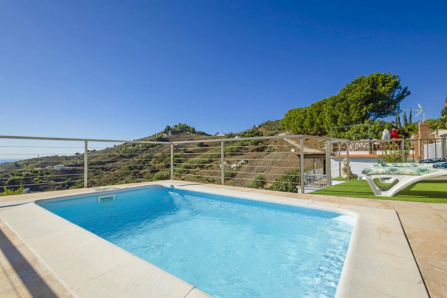Villa El Cortijo フリヒリアナ